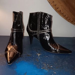 Bolsa patent leather shoe boots